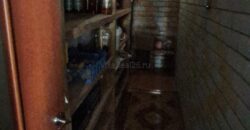 В продаже коттедж, РАЙОН 3-Й ШКОЛЫ, благоустроенный двор.