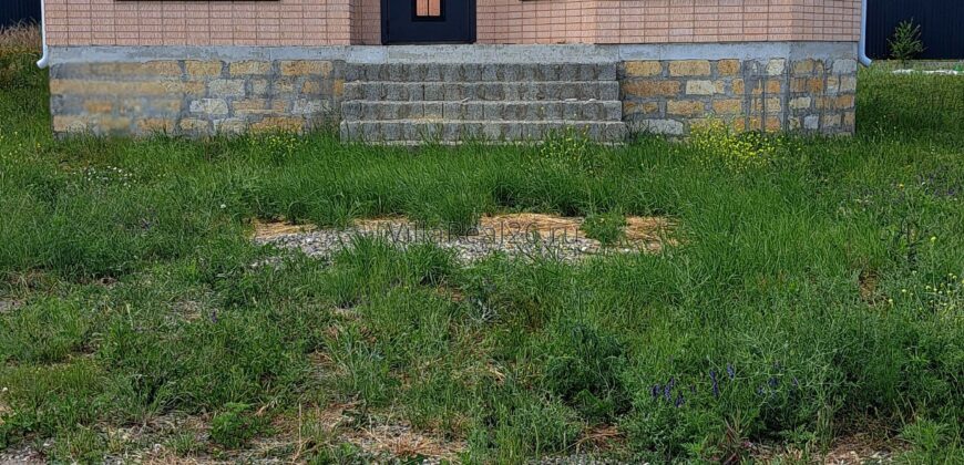 Продаётся ДОМ НА АСФАЛЬТЕ, под чистовую отделку.