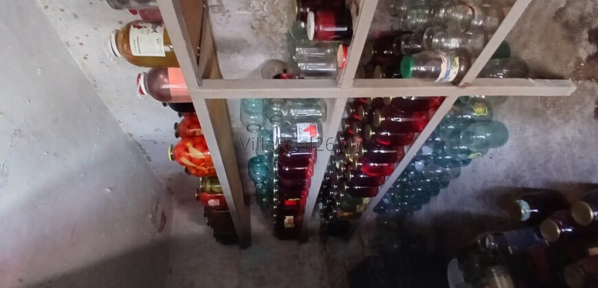 В продаже ДОМ с большим земельным участком!!!!!!