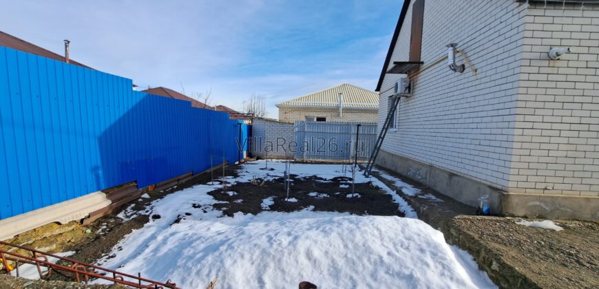 Продается уютный кирпичный дом с косметическим ремонтом.