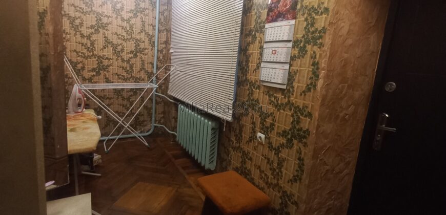 Дом с времянкой, баней