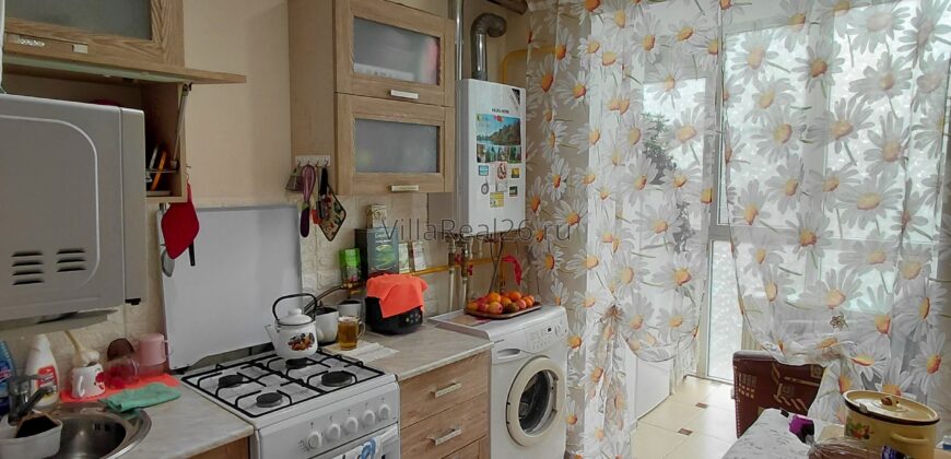 В продаже квартира с ремонтом, с мебелью.