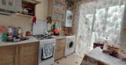 В продаже квартира с ремонтом, с мебелью.
