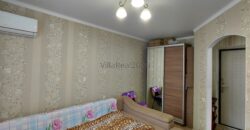 В продаже квартира с ремонтом, с мебелью.