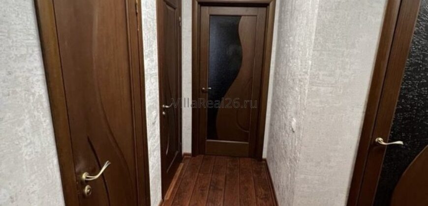Дом с земельным участком