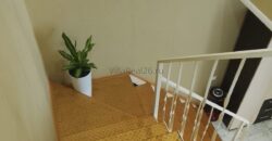 В продаже таунхаус с хорошим косметическим ремонтом. Ухоженный участок.