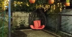 В продаже таунхаус с хорошим косметическим ремонтом. Ухоженный участок.