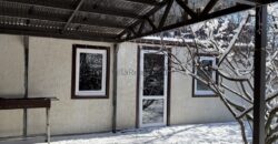 В продаже домовладение, с хорошим современным ремонтом.
