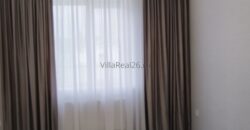 Коттедж с ремонтом в центральной части города