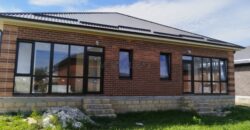 Коттедж с хорошей планировкой с отличным расположением