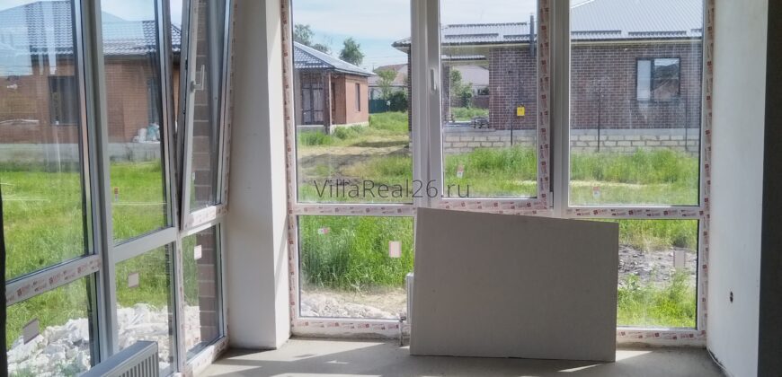Коттедж с хорошей планировкой с отличным расположением