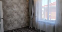 Новый дом с ремонтом и мебелью