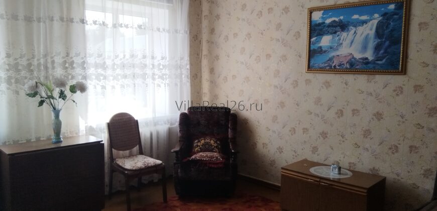 Дом с большим участком земли