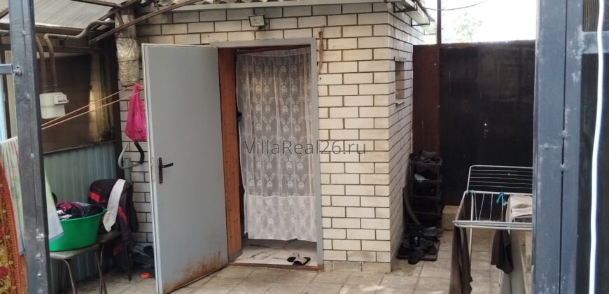 Дом рядом со школой