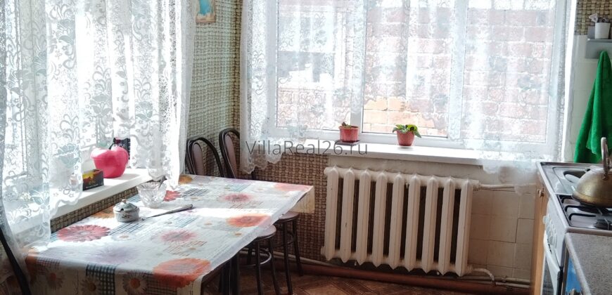 Дом рядом со школой