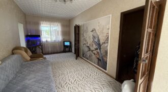 Дом с большим земельным участком